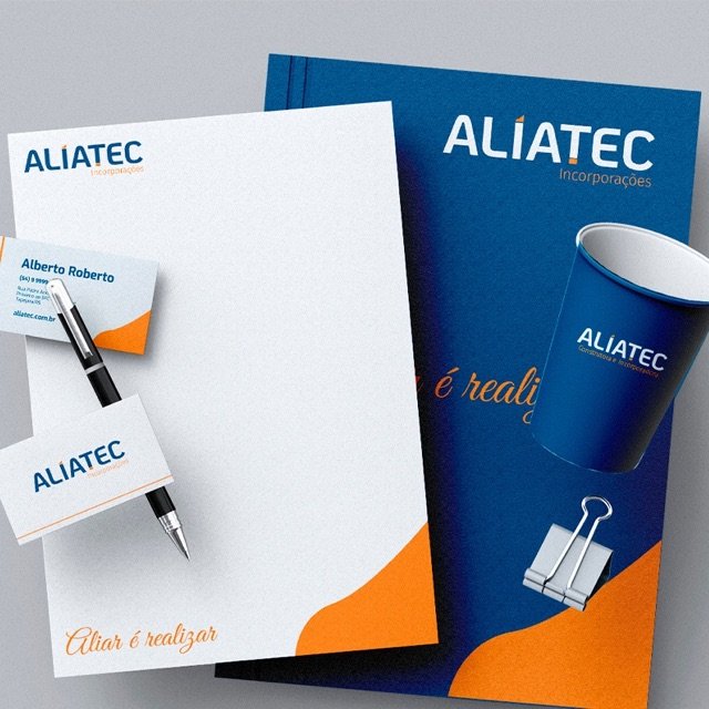 Papelaria da Aliatec: cartão, timbrado, pasta e copo